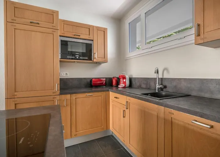 4 Adultes 2 Enfants - Acces Direct 公寓