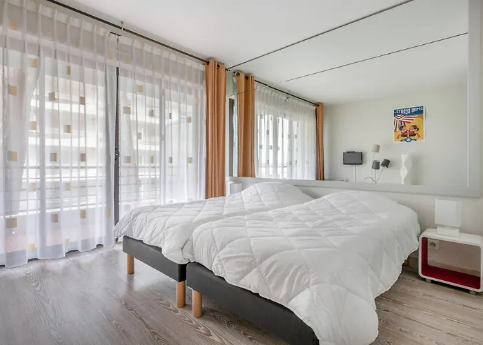 公寓 4 Adultes 2 Enfants - Acces Direct 勒宝利古恩